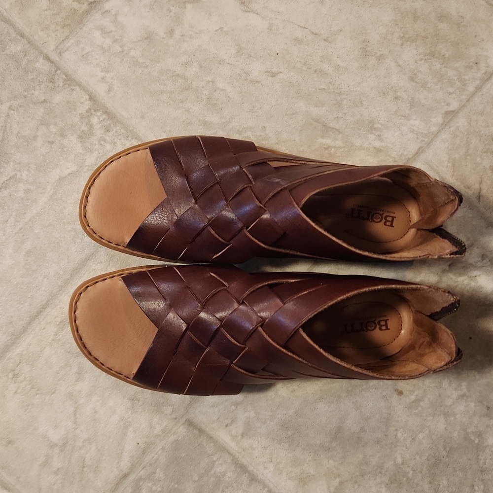 Born Women’s Dark Brown Woven Leather Sandals